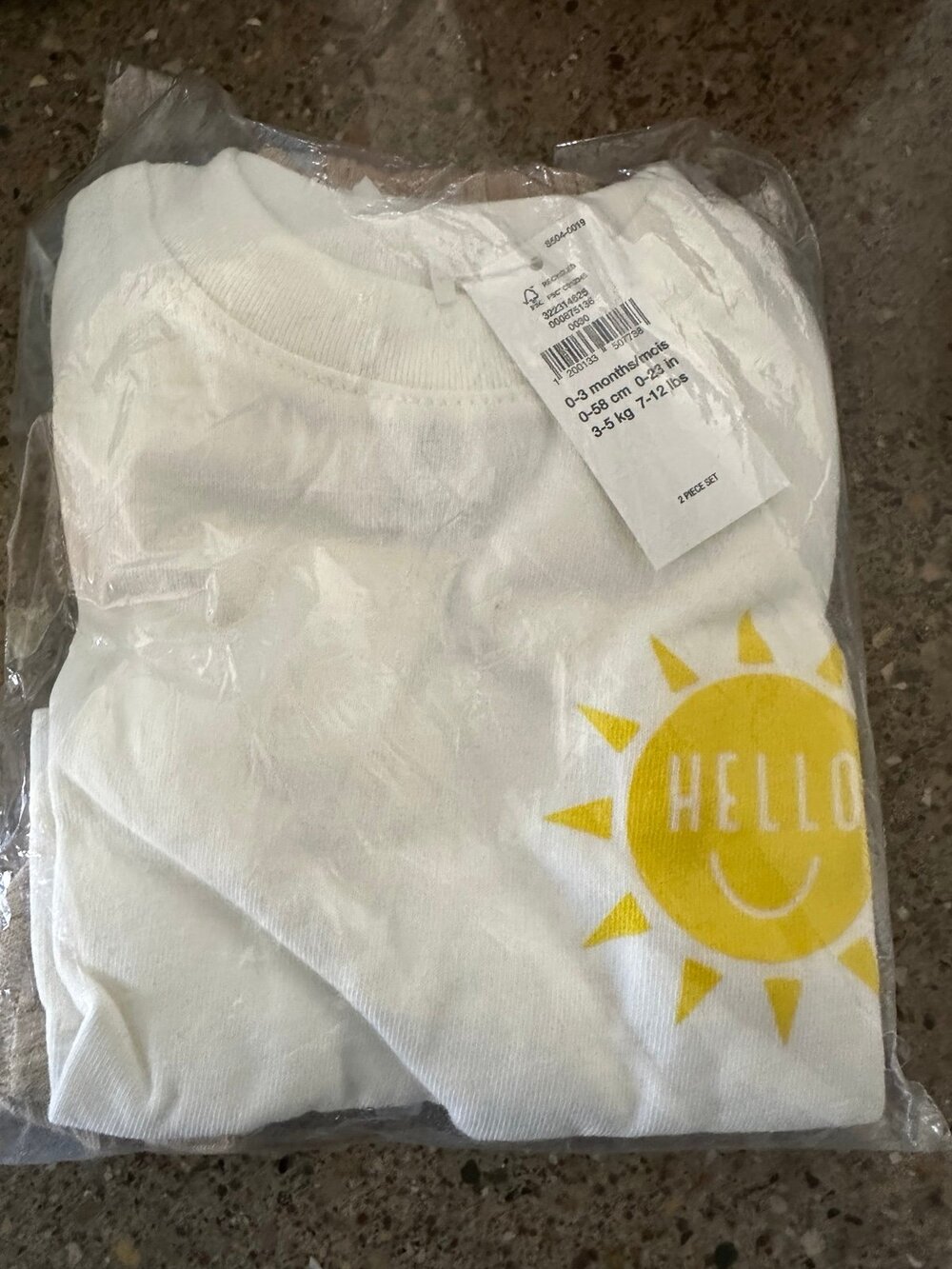 NWT Gap Baby Boy Girl SS Tee and Short Set 0-3 Months Khaki